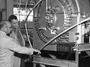 Chancellor Emil Mrak and Professor John Jungerman at the beta ray spectrometer (1961)